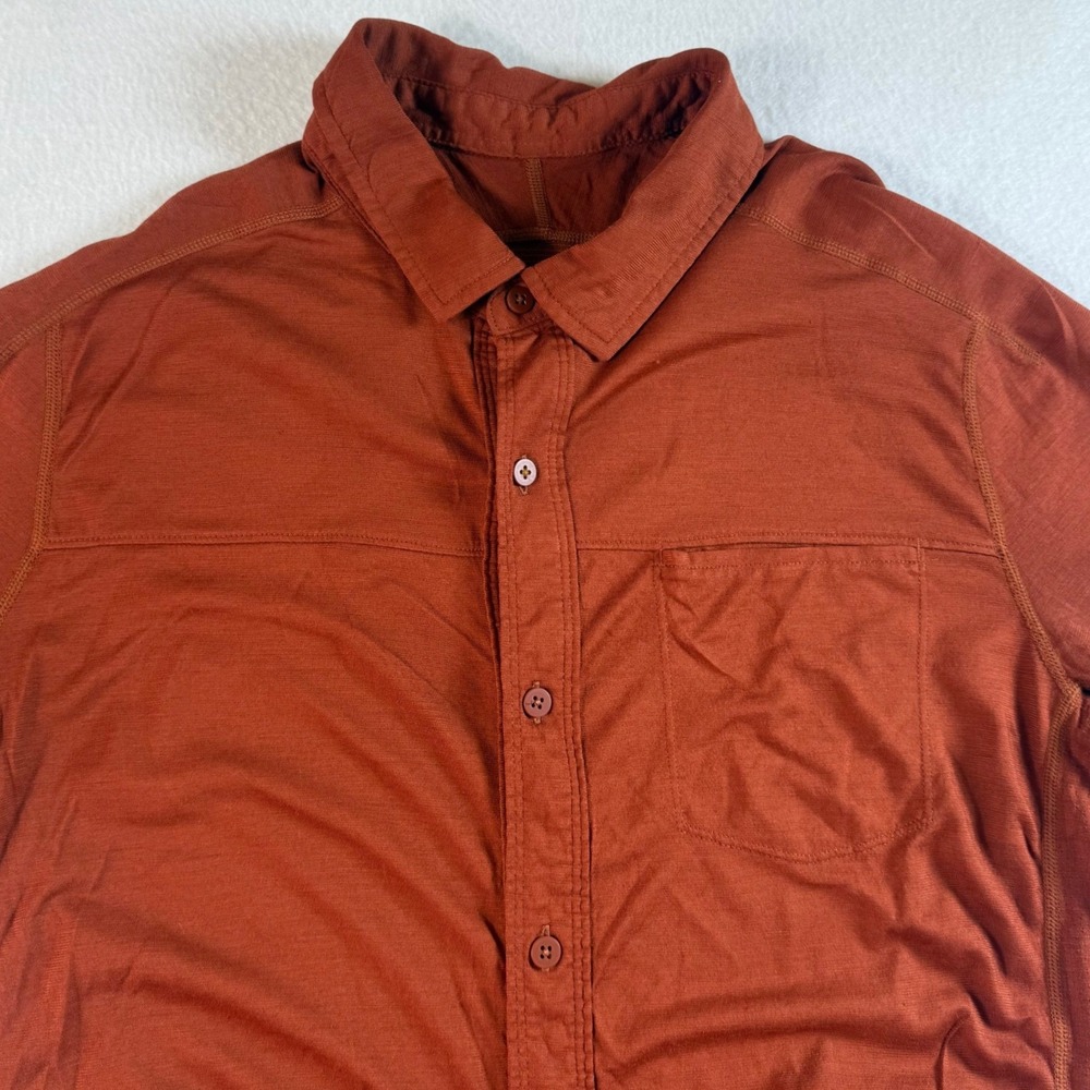 Smartwool Merino Sport 150 Button Down Mens Size M Short Sleeve Rust Orange